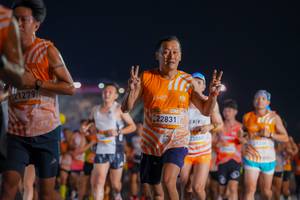 BIB: 21279, 22831, 22088
                            <button type="button" onclick="openModal(22852659)" class="btn btn-primary btn-sm float-right btn-popup" data-toggle="modal" data-target=".modal-high-quality">
                        <i class="fas fa-shopping-cart"></i> Add to Cart
                    </button>
                                            <button type="button" onclick="isThisMe(22852659, true)" class="btn btn-success btn-sm float-right btn-popup btn-isme hidden" data-toggle="tooltip" data-placement="bottom" title="นี่คือรูปของคุณใช่ไหม คลิกที่นี่เพื่อเอาเข้าอัลบั้ม">
                        <i class="fas fa-plus"></i> Add to album
                    </button>
                    <button type="button" onclick="isThisMe(22852659, false)" class="btn btn-warning btn-sm float-right btn-popup btn-isnotme hidden">
                        <i class="fas fa-ban"></i> Remove from album
                    </button>